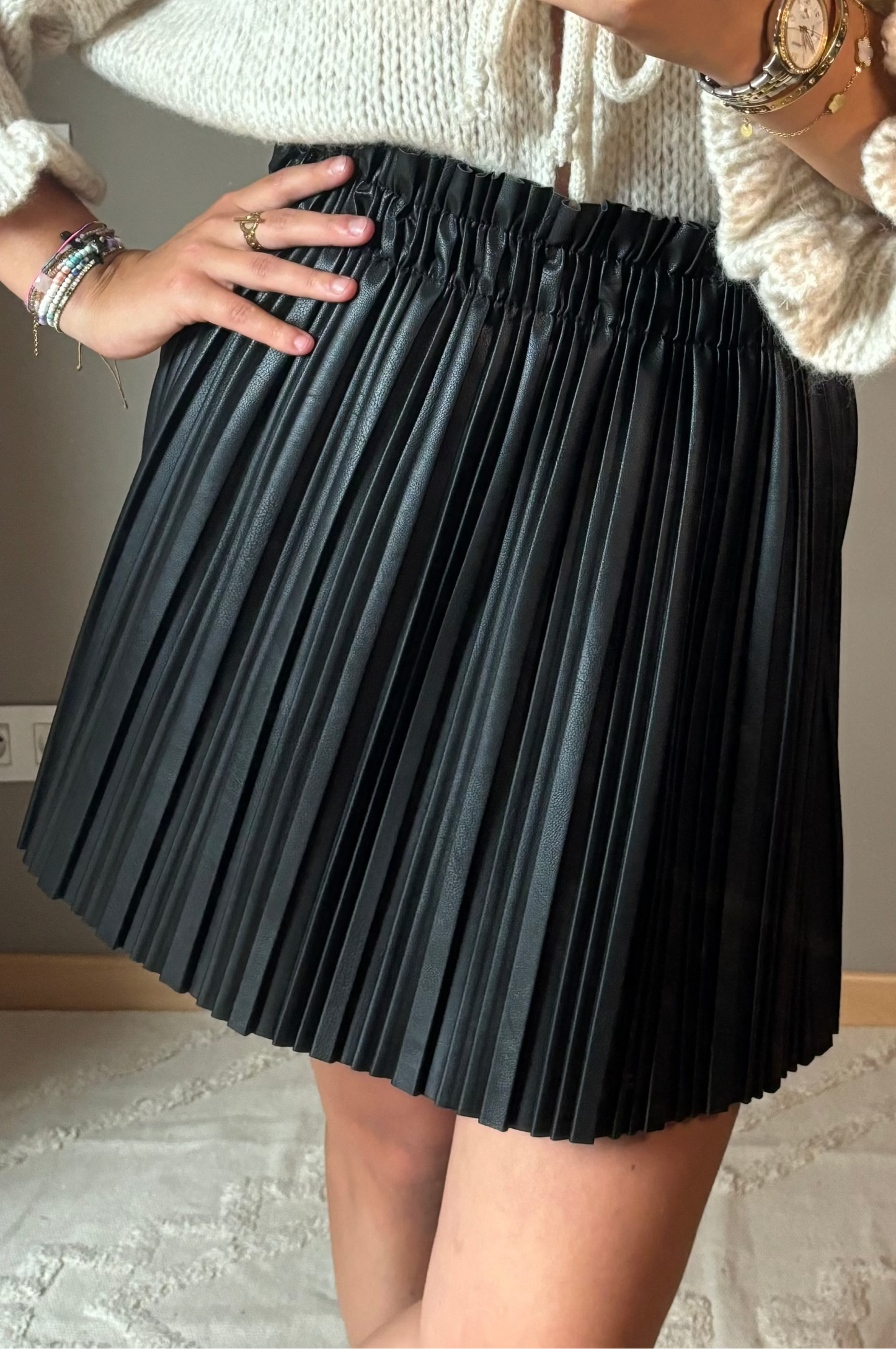 Lyra faux leather pleated short skirt