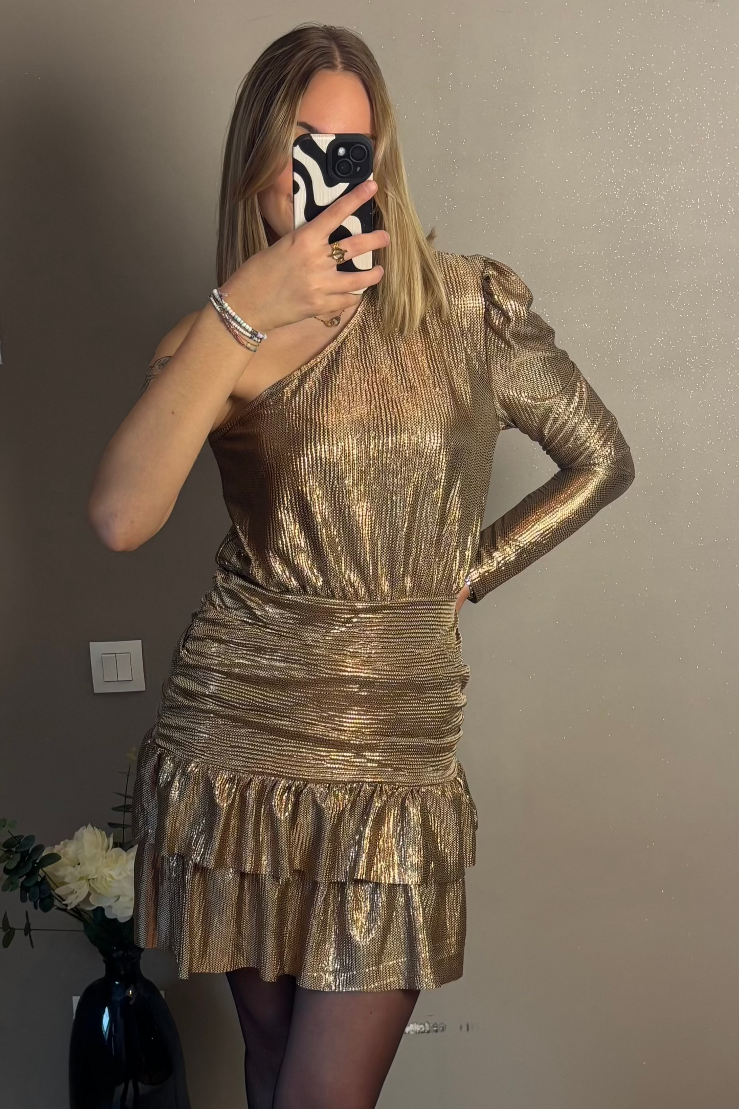 Robe Daphné épaule dénudée