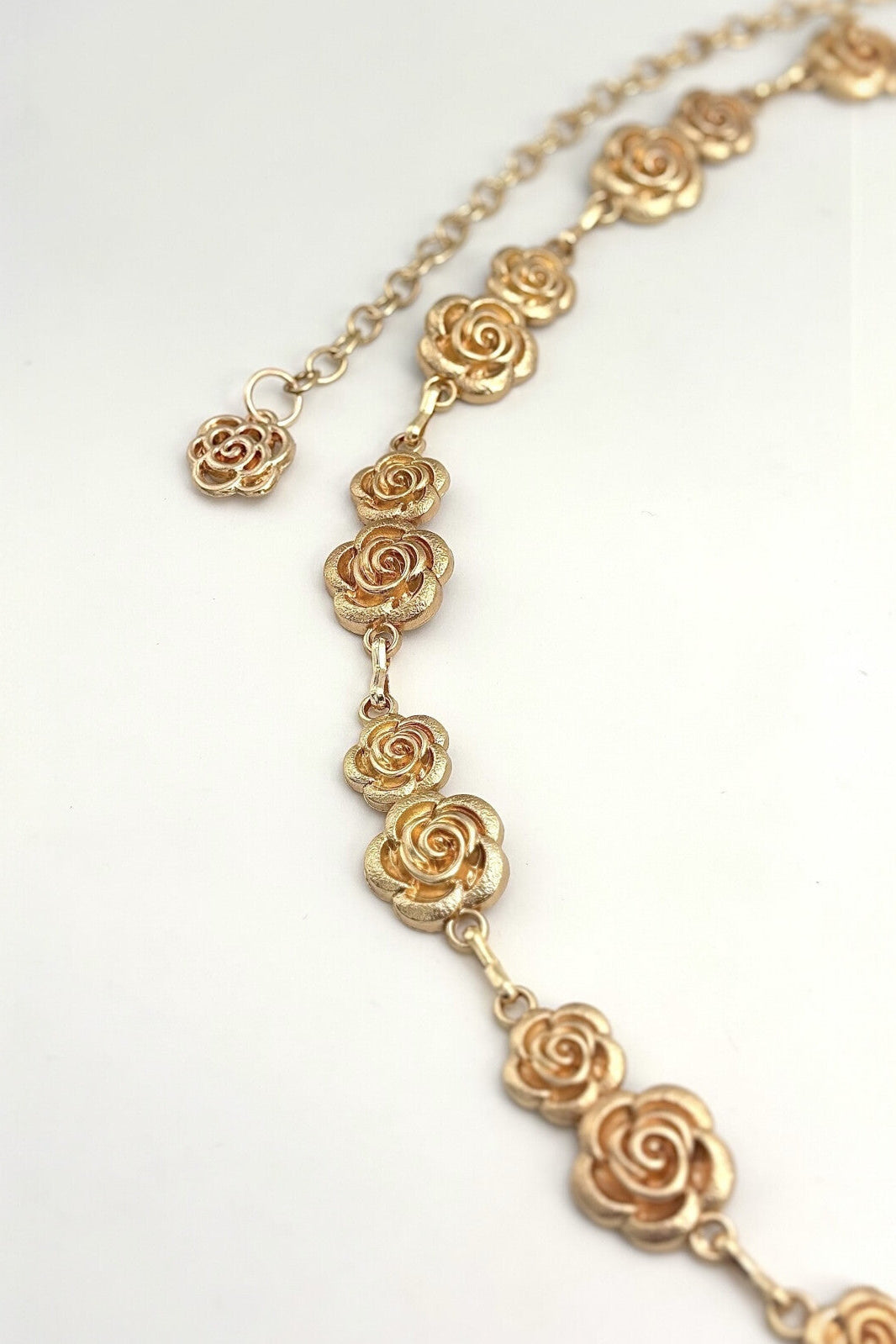 Chaîne de taille fleurs